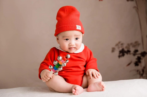 汝州3个月宝宝翻身